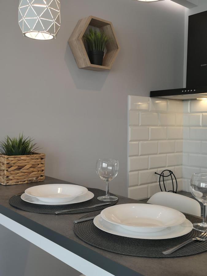 Apartament 8 Pietro Al Wyzwolenia 슈체친 외부 사진